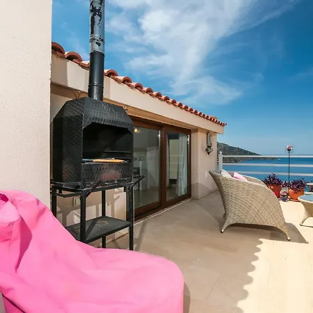 Saray Apartment, Old Town, Kalkan. Apartment